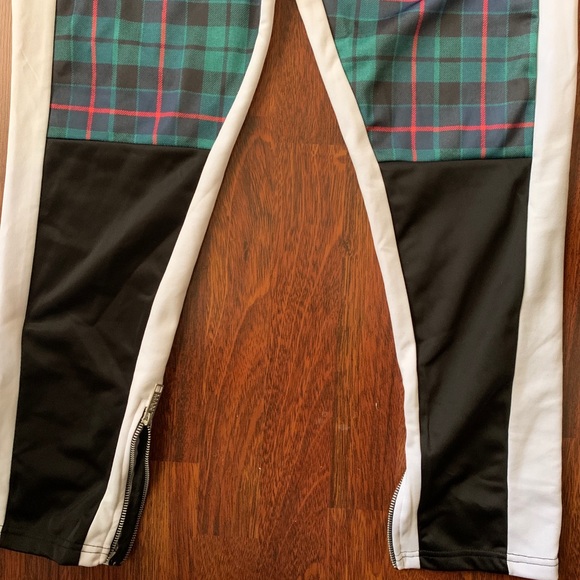 New Men Joggers - Picture 4 of 4